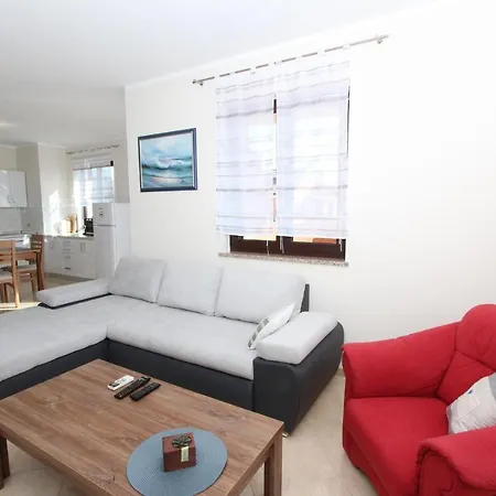 Dado Apartment Sorici